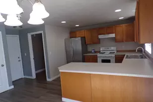 1662 Cherry Bark Ct, Salem, OR 97317 - Photo 3