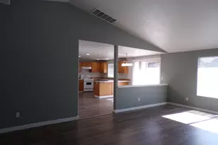 1662 Cherry Bark Ct, Salem, OR 97317 - Photo 5