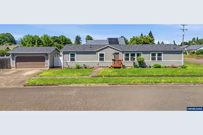 310 W B St, Lebanon, OR 97355 - Photo 1