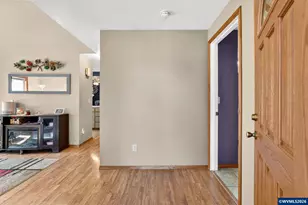 2952 45th Ct SE, Albany, OR 97322 - Photo 5