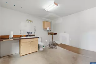9350 SE 3 Trees Ln, Amity, OR 97101 - Photo 39