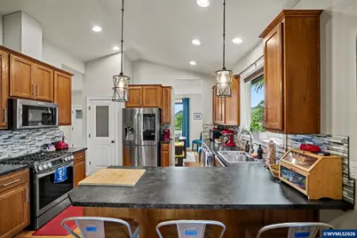 4464 Aztec Lp NE, Albany, OR 97321 - Photo 13