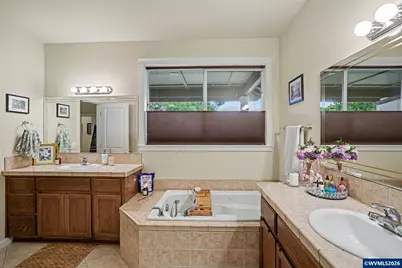 4464 Aztec Lp NE, Albany, OR 97321 - Photo 25