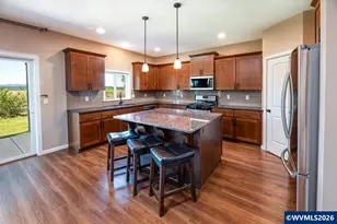 2000 NE Summit Dr, Albany, OR 97321 - Photo 7