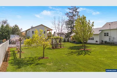 336 E Blakely Av, Brownsville, OR 97327 - Photo 43