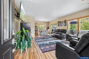 210 SE Whitten Rd, Mill City, OR 97360 - Photo 9
