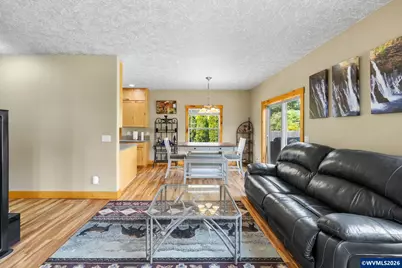 210 SE Whitten Rd, Mill City, OR 97360 - Photo 11