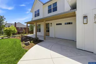 3814 Illahe Hill Dr S, Salem, OR 97302 - Photo 3