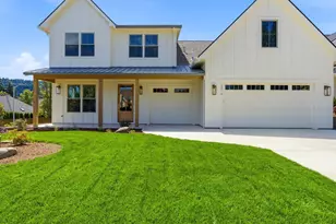 3814 Illahe Hill Dr S, Salem, OR 97302 - Photo 1