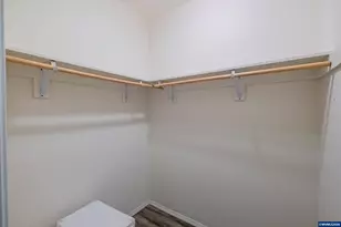 1374 Ruge St NW, Salem, OR 97304 - Photo 27