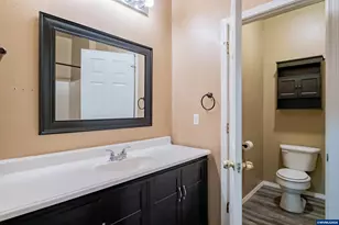 1374 Ruge St NW, Salem, OR 97304 - Photo 15