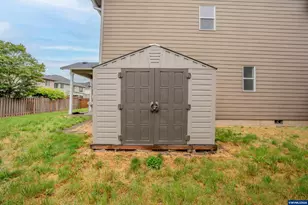 1013 Robbins Ct, Lebanon, OR 97355 - Photo 33