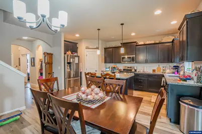 1013 Robbins Ct, Lebanon, OR 97355 - Photo 9