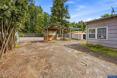1495 E Santiam St, Stayton, OR 97383 - Photo 5