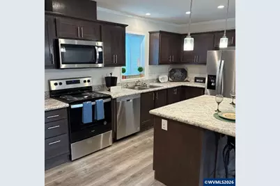 1025 S 6th St #78, Harrisburg, OR 97446 - Photo 3