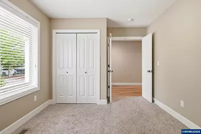 1075 Sage St, Silverton, OR 97381 - Photo 7