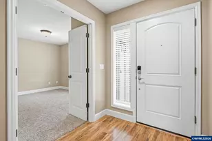 1075 Sage St, Silverton, OR 97381 - Photo 5