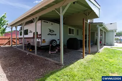 660 Central Av, Lebanon, OR 97355 - Photo 33