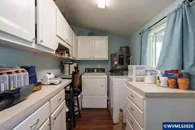 660 Central Av, Lebanon, OR 97355 - Photo 23