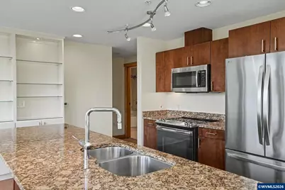 295 Church #401 St SE, Salem, OR 97301 - Photo 5