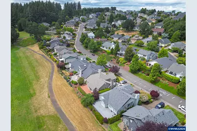 514 Creekside Dr SE, Salem, OR 97306 - Photo 3