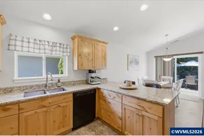 475 SE Fir Villa Rd, Dallas, OR 97338 - Photo 13