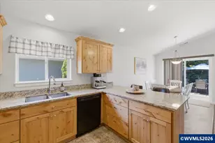 475 SE Fir Villa Rd, Dallas, OR 97338 - Photo 13