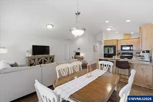 475 SE Fir Villa Rd, Dallas, OR 97338 - Photo 15