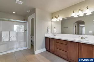 340 Flying Eagle St NW, Salem, OR 97304 - Photo 27