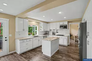 2255 Ellen Ln NW, Salem, OR 97304 - Photo 11