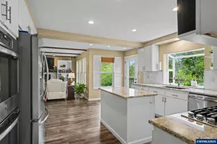 2255 Ellen Ln NW, Salem, OR 97304 - Photo 9
