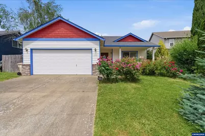 132 NW Howard Ln, Dallas, OR 97338 - Photo 1