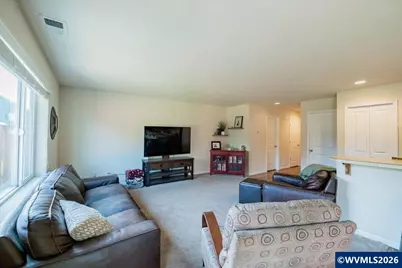 2952 NW Persimmon Wy, Albany, OR 97321 - Photo 3