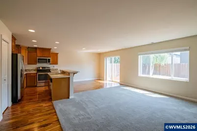 2952 NW Persimmon Wy, Albany, OR 97321 - Photo 3