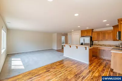 2952 NW Persimmon Wy, Albany, OR 97321 - Photo 5