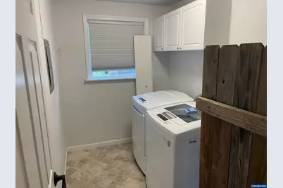 297 Heffley St S, Monmouth, OR 97361 - Photo 19
