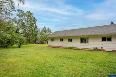 40025 Crestview Ln, Lebanon, OR 97355 - Photo 33
