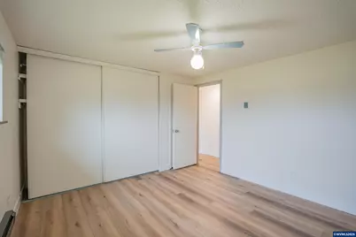 40025 Crestview Ln, Lebanon, OR 97355 - Photo 23