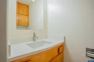 40025 Crestview Ln, Lebanon, OR 97355 - Photo 21