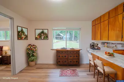 40025 Crestview Ln, Lebanon, OR 97355 - Photo 9