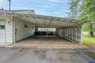40025 Crestview Ln, Lebanon, OR 97355 - Photo 35