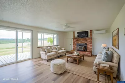 40025 Crestview Ln, Lebanon, OR 97355 - Photo 5