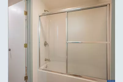 40025 Crestview Ln, Lebanon, OR 97355 - Photo 25