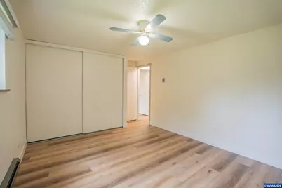 40025 Crestview Ln, Lebanon, OR 97355 - Photo 15