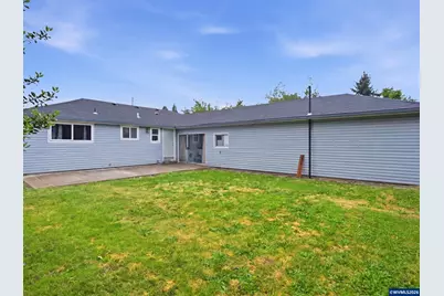 1357 Grove St, Lebanon, OR 97355 - Photo 29
