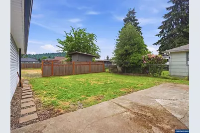 1357 Grove St, Lebanon, OR 97355 - Photo 27