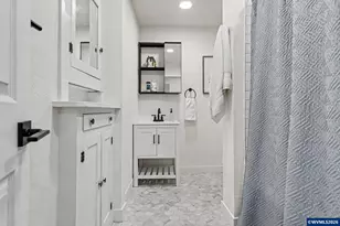 1435 17th St NE, Salem, OR 97301 - Photo 19