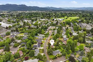 2530 Sharon Way, Eugene, OR 97401 - Photo 45