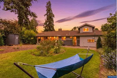 2530 Sharon Wy, Eugene, OR 97401 - Photo 47