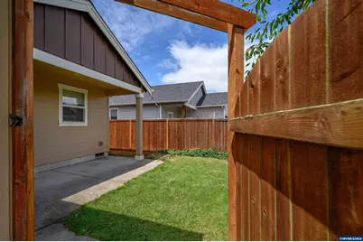 3622 NE Hembree St, McMinnville, OR 97128 - Photo 31